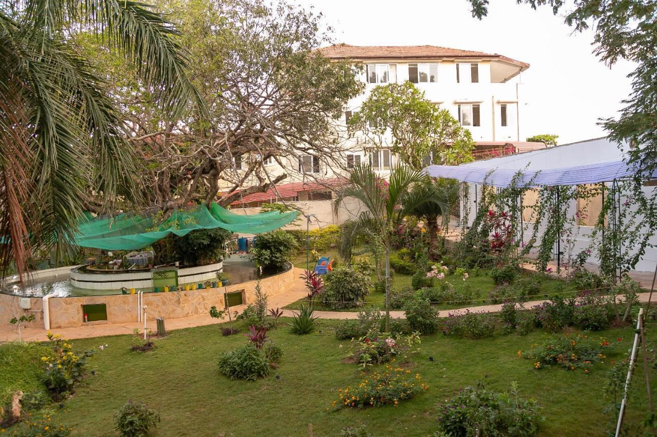Hotel Totara Dar es Salaam Ngoại thất bức ảnh
